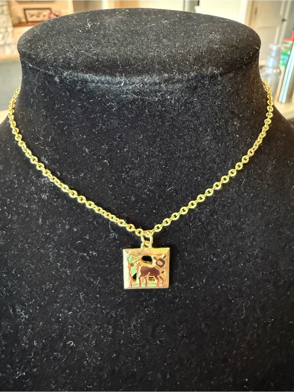 Emmons choker length deer pendant necklace